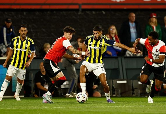 Nhận định soi kèo Fenerbahce vs Ferencvros lúc 00h45 ngày 28/11/2025